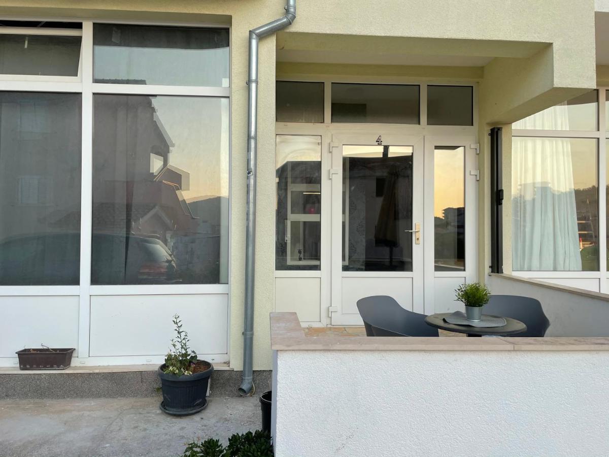 Apartments Luce 特罗吉尔 外观 照片