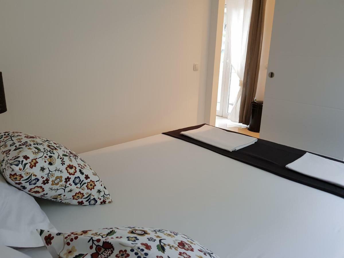 Apartments Luce 特罗吉尔 外观 照片